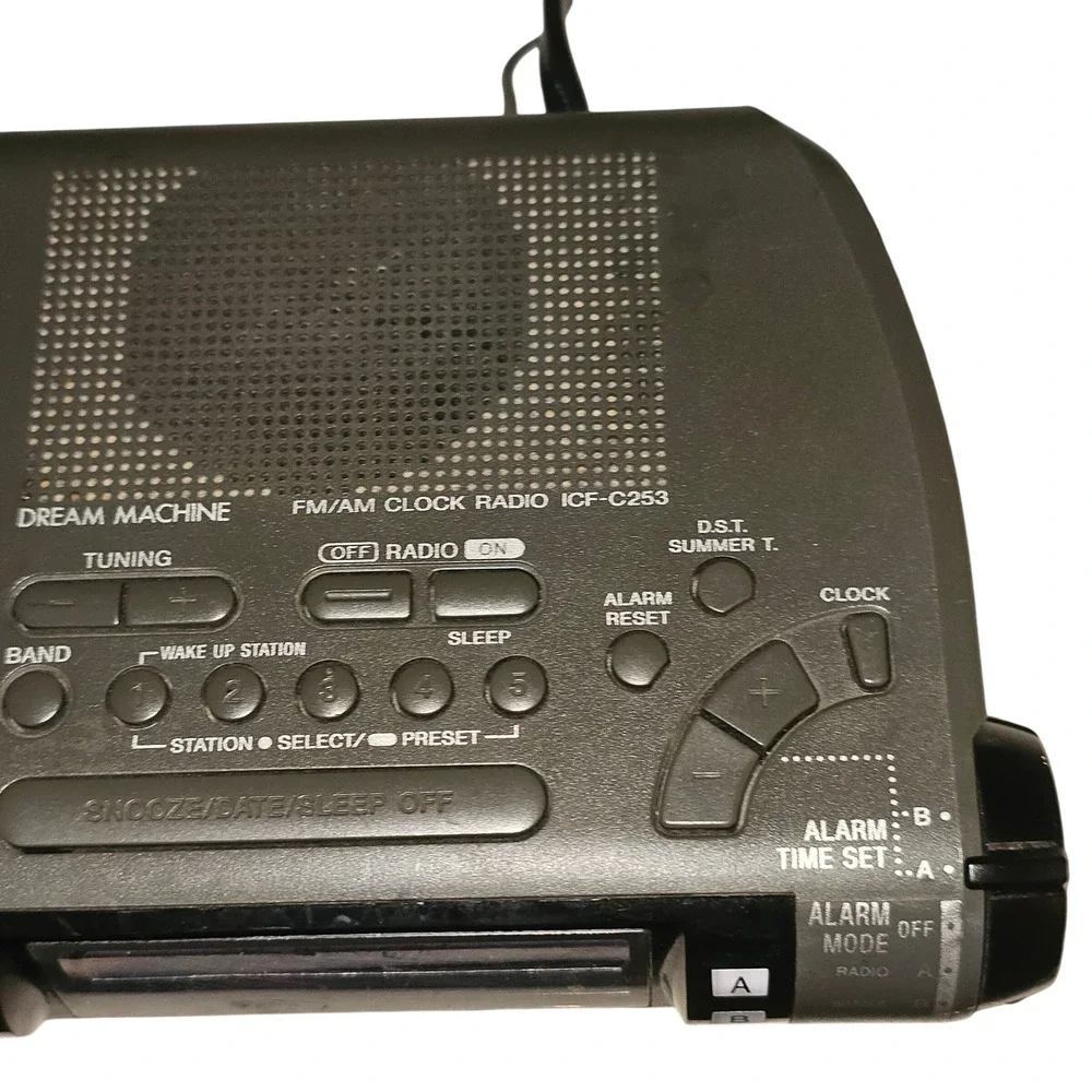 Sony Dream Machine ICF-C253 Dual Alarm FM AM Clock Radio Grey Digital Vintage‎